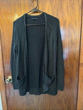 American Eagle Outfitters Grey Open-Front Knit Cardigan with Pockets
